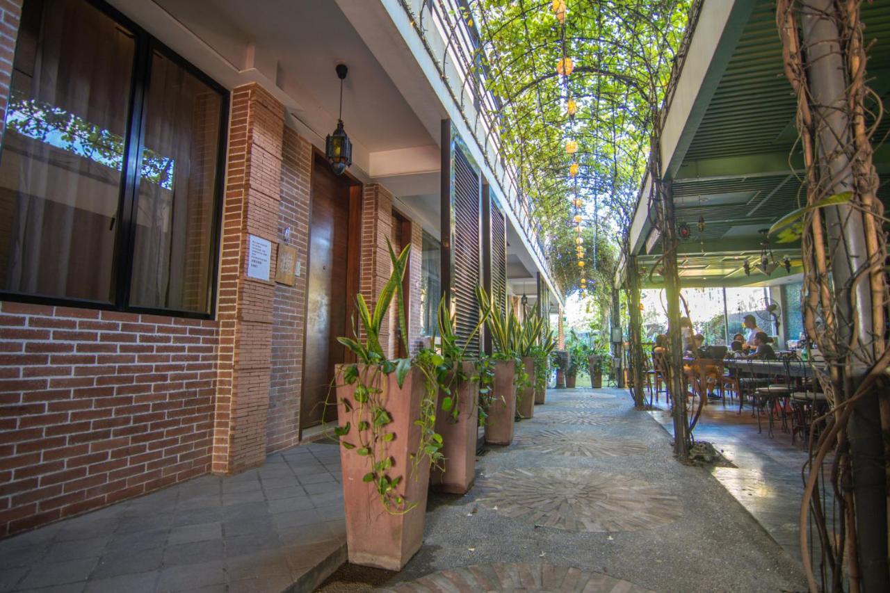 Gwandalan House Hotel Dipolog Kültér fotó