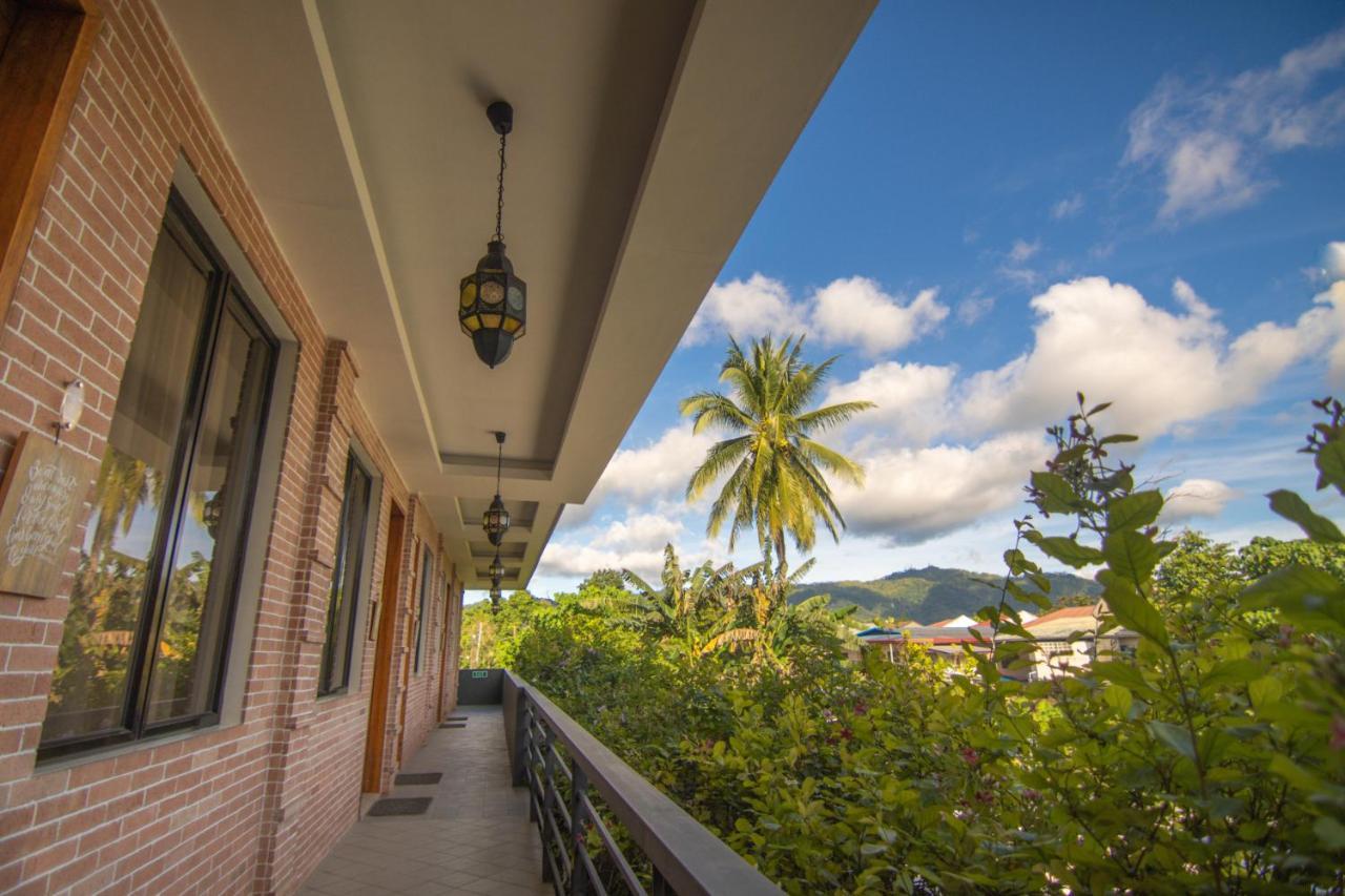 Gwandalan House Hotel Dipolog Kültér fotó